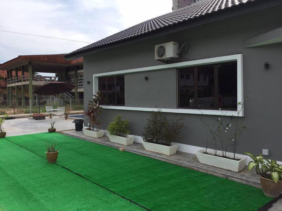 Melaka Beach Villa Kelebang Besar Exterior photo
